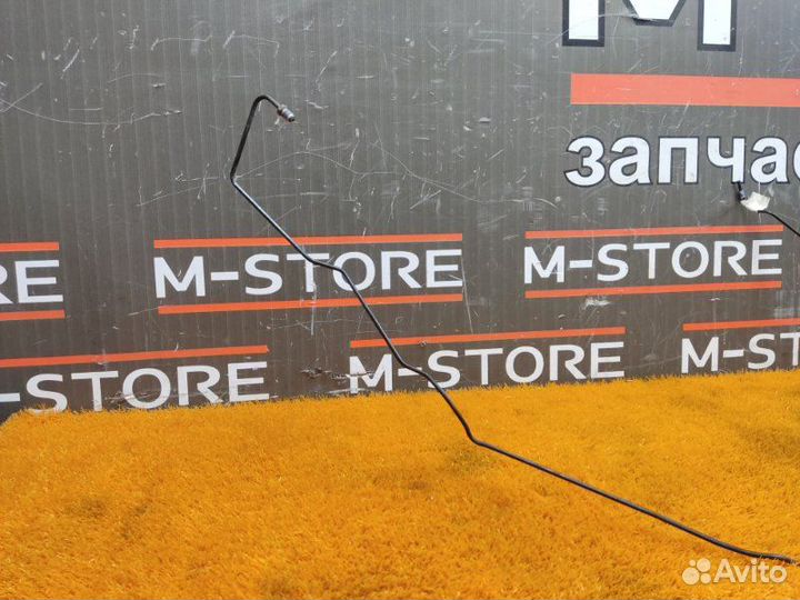 Трубка тормозная передняя правая Mercedes-Benz