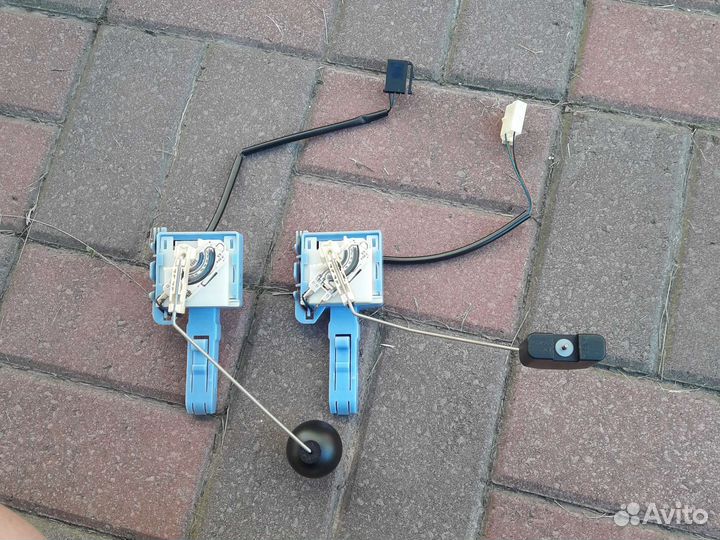 Датчик уровня топлива Porsche cayenne 958