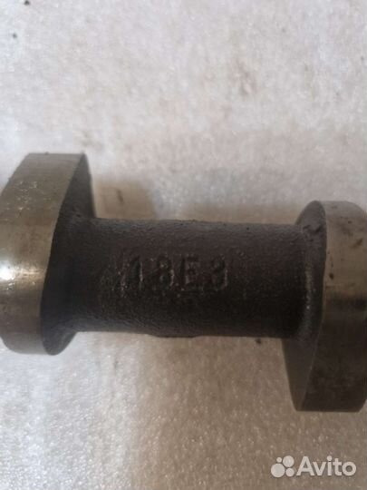 Распредвал форд RF 1S7E 6A271BG AOM KA 18E8