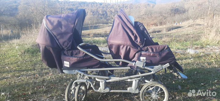 Коляска для двойни