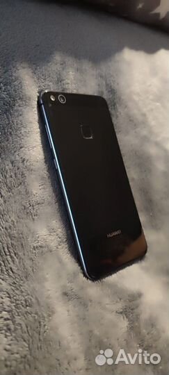 HUAWEI P10 Lite, 3/32 ГБ