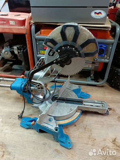 Пила торцовочная Dexter J1G-ZP1A-210D