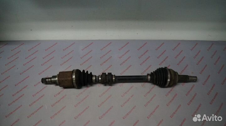 Nissan 39101-1KA0B Вал приводной левый