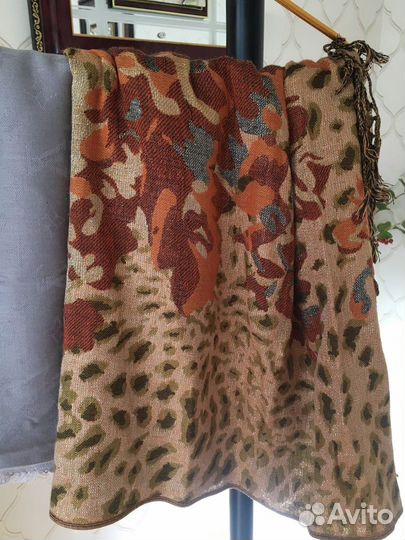 Шарфы и палантины