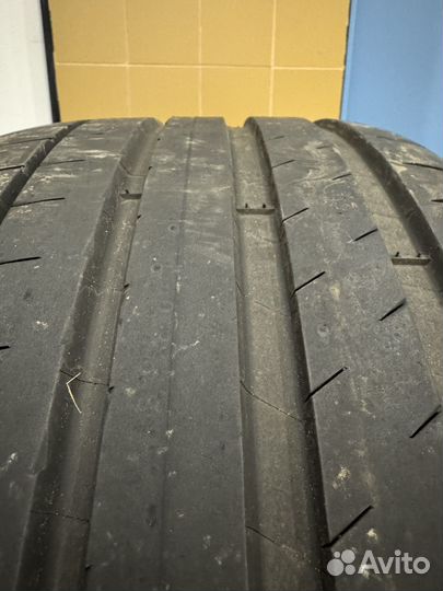 Michelin Pilot Sport 4 S 225/40 R19 и 255/35 R19 96Y