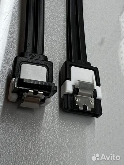 Кабель питания SATA