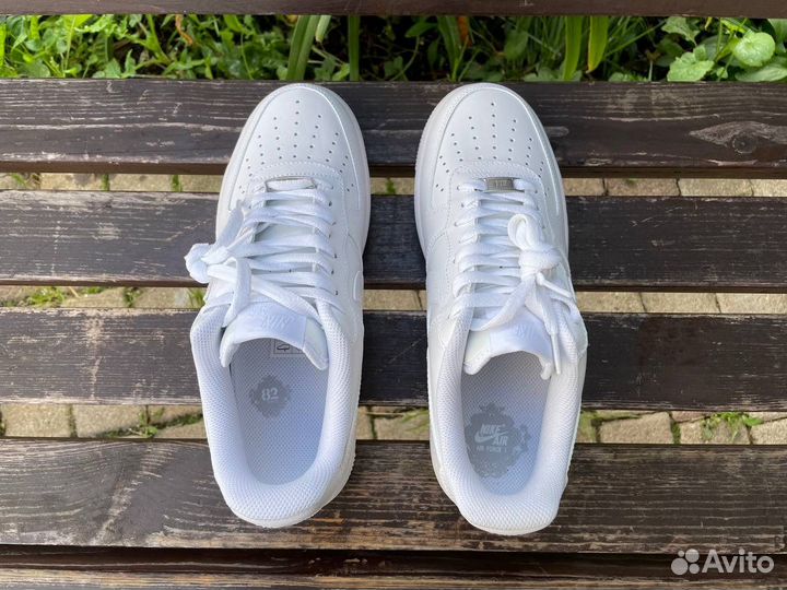 Nike air force 1 low white