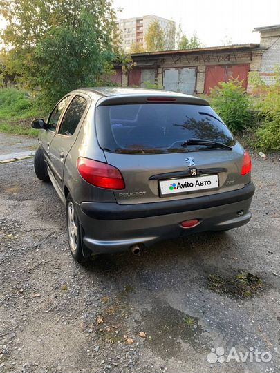 Peugeot 206 1.4 МТ, 2005, 190 000 км