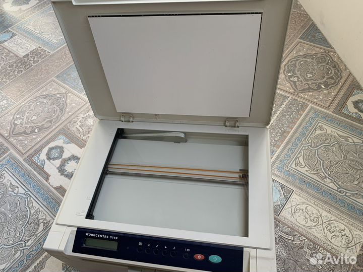 Лазерный принтер Xerox