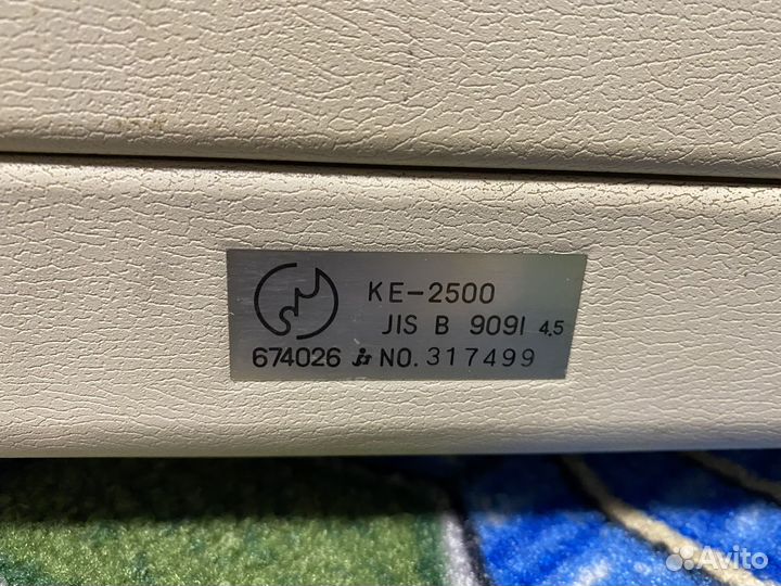 Вязальная машинка Juki KE 2500