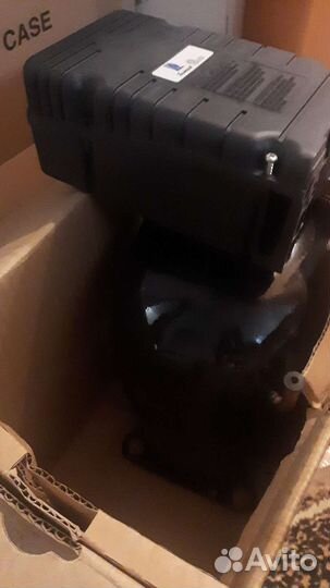 Холодильный компрессор