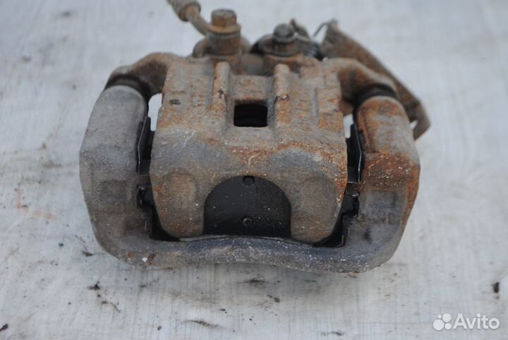 Суппорт задний правый Hyundai Creta Хендай Крета