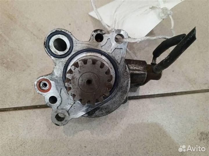 Насос вакуумный Mitsubishi Montero/Pajero