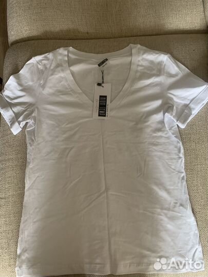 Футболка женская полуприталенная