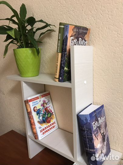 Полка настенная новая