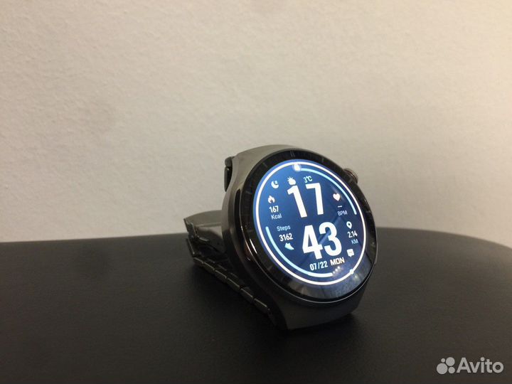 Huawei watch 4 pro titanium