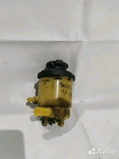 Hyundai Matrix Бачок гидроусилителя