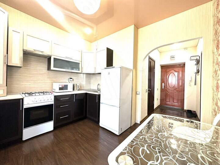 1-к. квартира, 40 м², 8/12 эт.