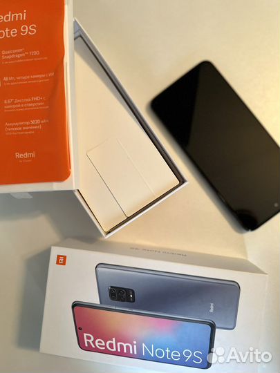 Телефон Xiaomi redmi note 9s