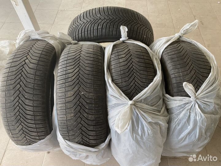 Michelin CrossClimate SUV 235/55 R18 104V