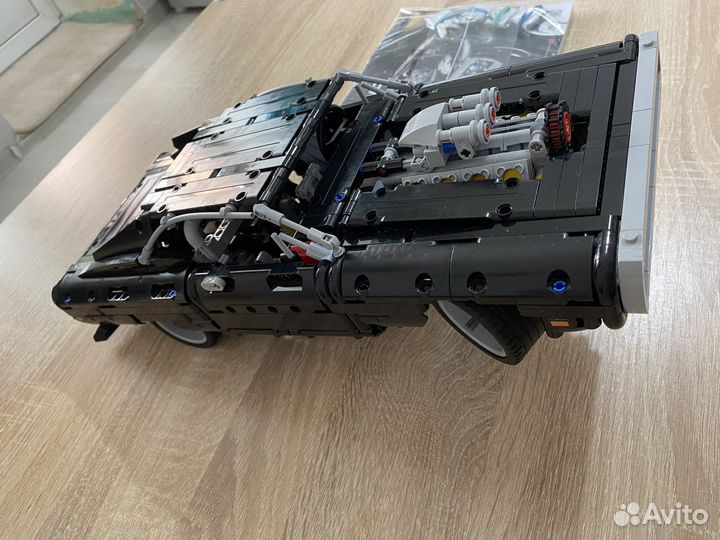 Конструктор lego dodge charger доминика тореттор