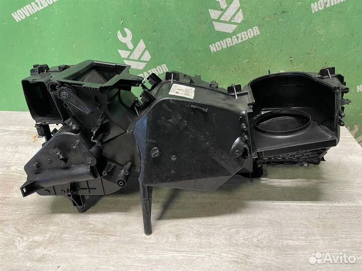 Корпус отопителя Шкода Октавия А4