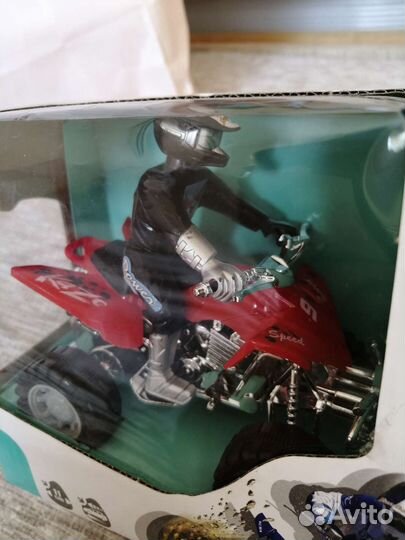 Машинка Квадроцикл