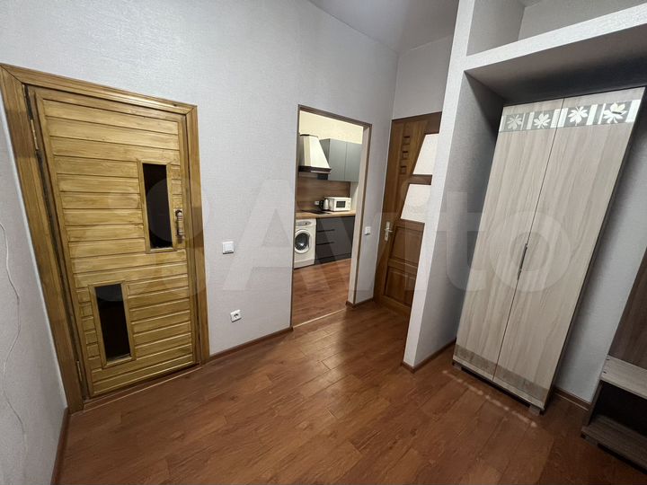 2-к. квартира, 60 м², 2/15 эт.