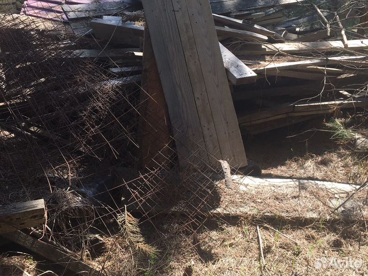 Дрова, бревна, поддоны