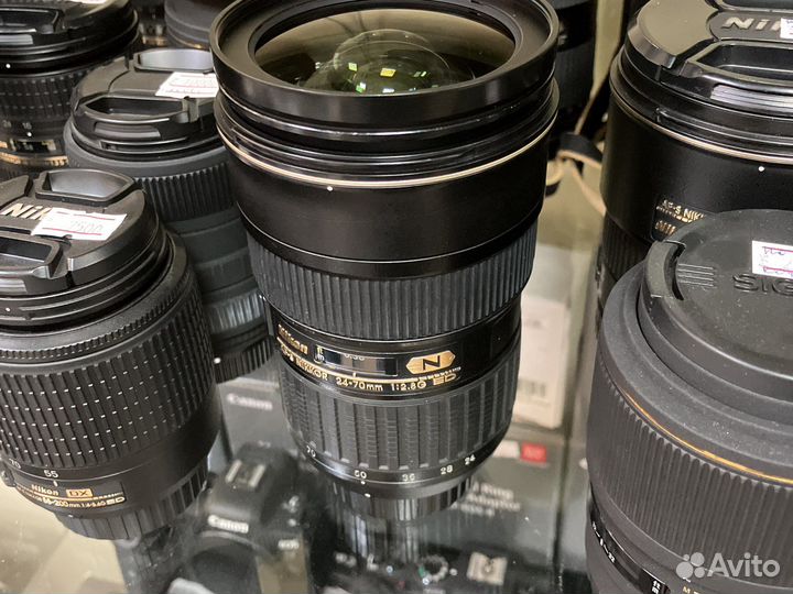 Объектив Nikon AF-S 24-70mm f/2.8G ED