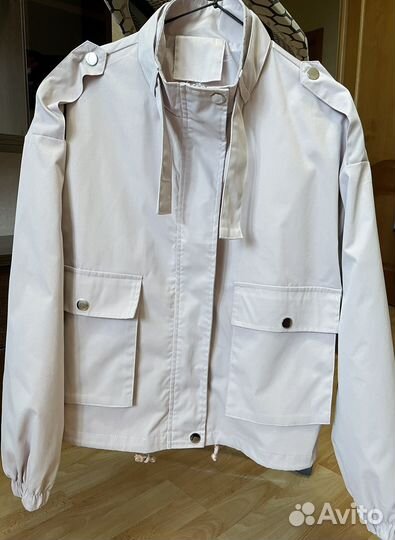Ветровка бомбер женская S размер