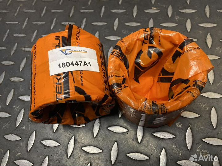 Втулка 160447A1