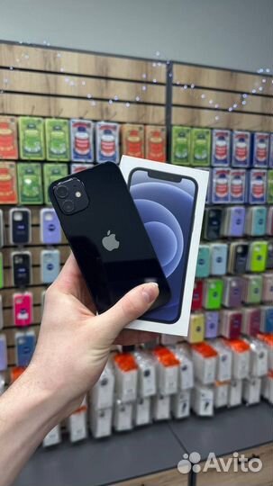 iPhone 12, 64 ГБ