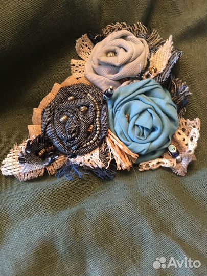 Брошь ручной работы в стиле бохо