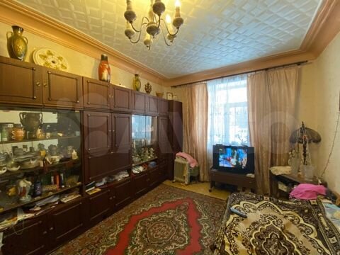 3-к. квартира, 68 м², 1/4 эт.