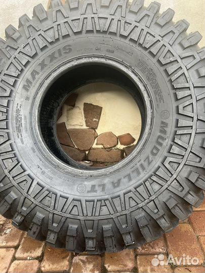 Maxxis M8080 Mudzilla 37 R15