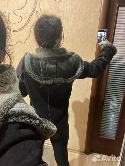 Куртка женская 46 48 с капюшоном