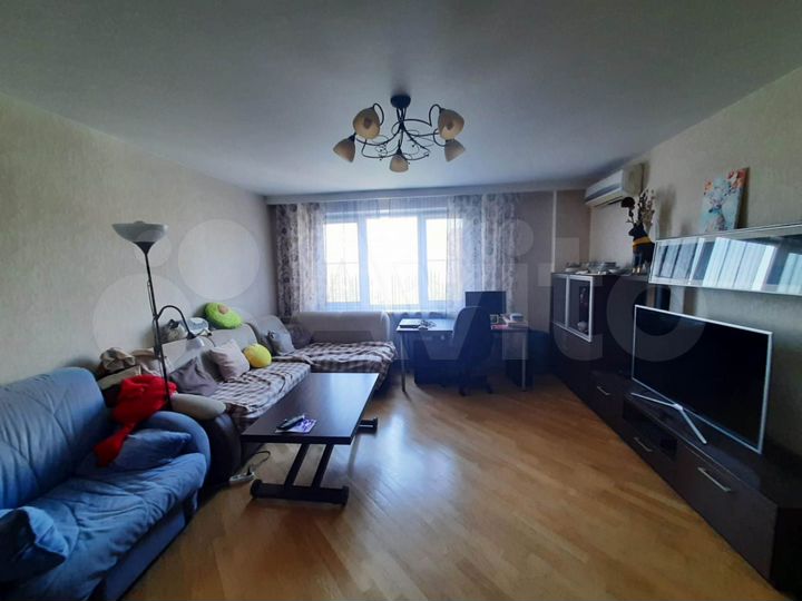 3-к. квартира, 94 м², 14/17 эт.