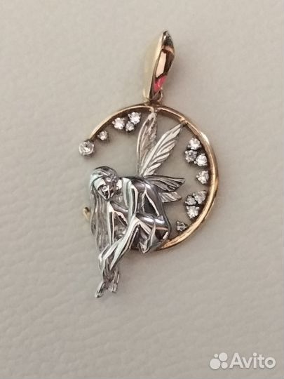 Золотая подвеска 2.72гр