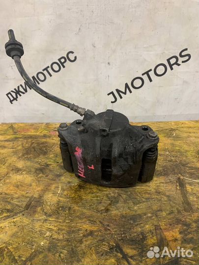 Суппорт передний правый Renault Megane 2 2.0л