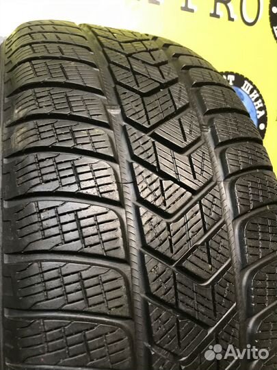 Pirelli Scorpion Winter RFT 255/55 R18 109H