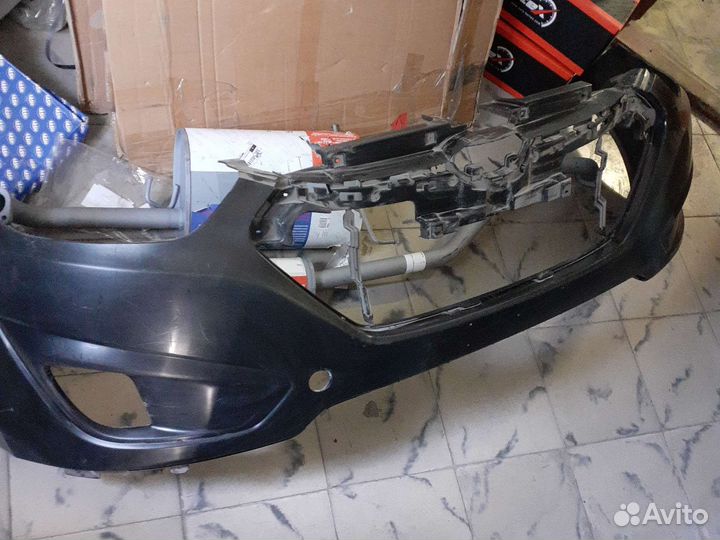 Бампер передний Hyundai IX35