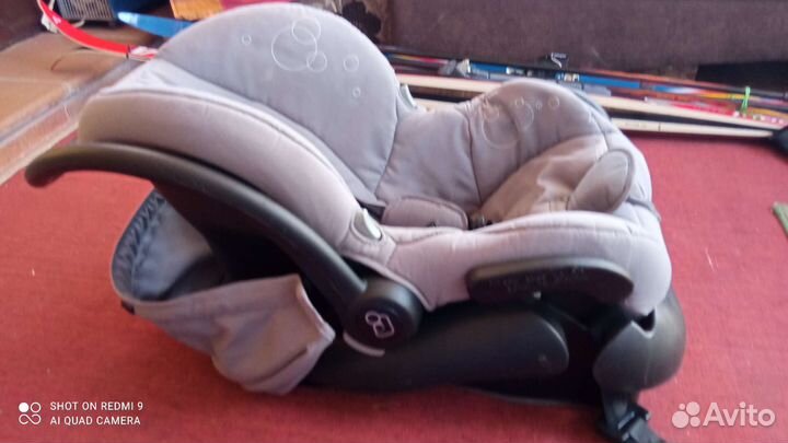 Детское автокресло от 0 maxi cosi