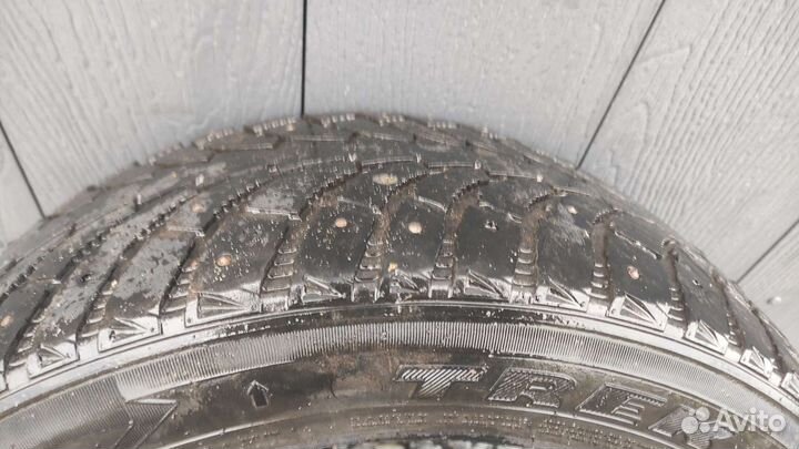 Maxtrek Trek M900 Ice 205/55 R16 94T