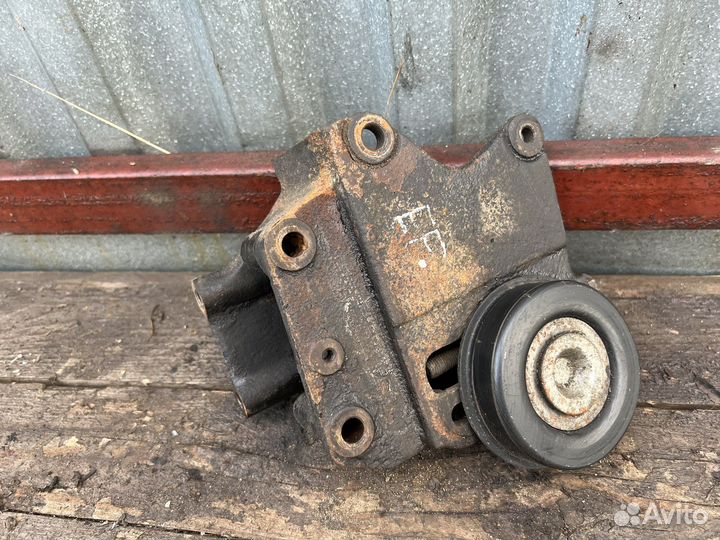 Кронштейн гидроусилителя Hyundai Sonata 4 EF