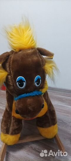 Детская качалка лошадь