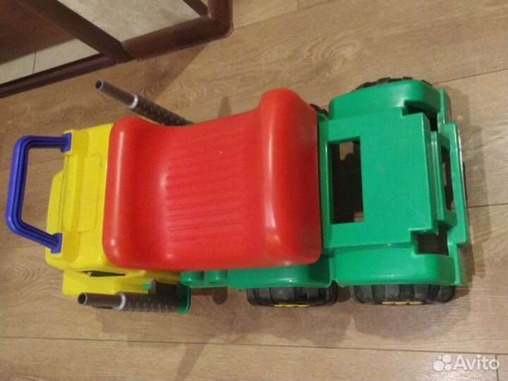 Большой грузовик игрушка