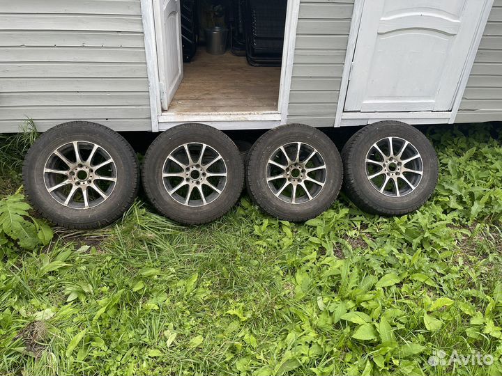 Колеса в сборе 215/70 r15