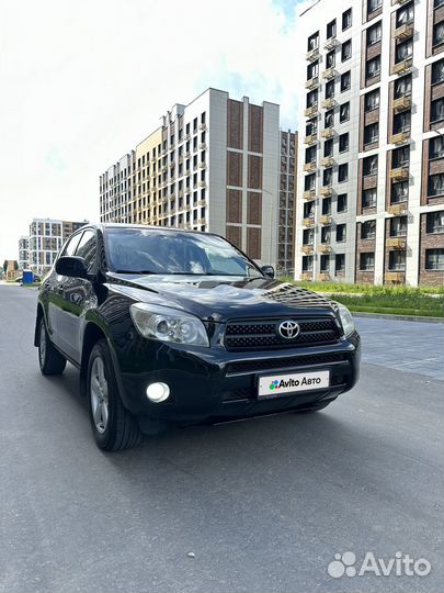 Toyota RAV4 2.0 AT, 2008, 237 000 км