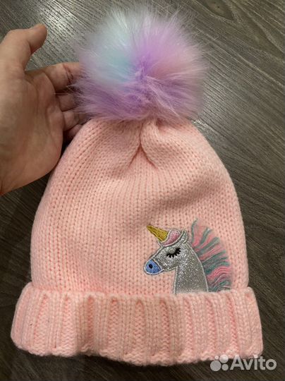 Шапка для девочки новая